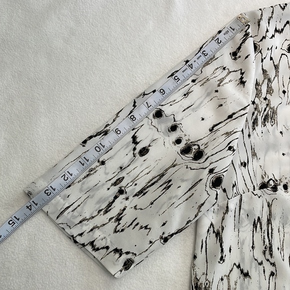 DKNY Women’s Top - Picture 3 of 9